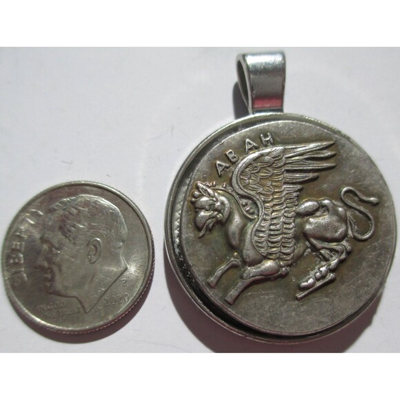 Ancient Greek Coin/Pendant Dionis and ABAH Pegasus 50-45 BC-Antique High Relief - Picture 7 of 7